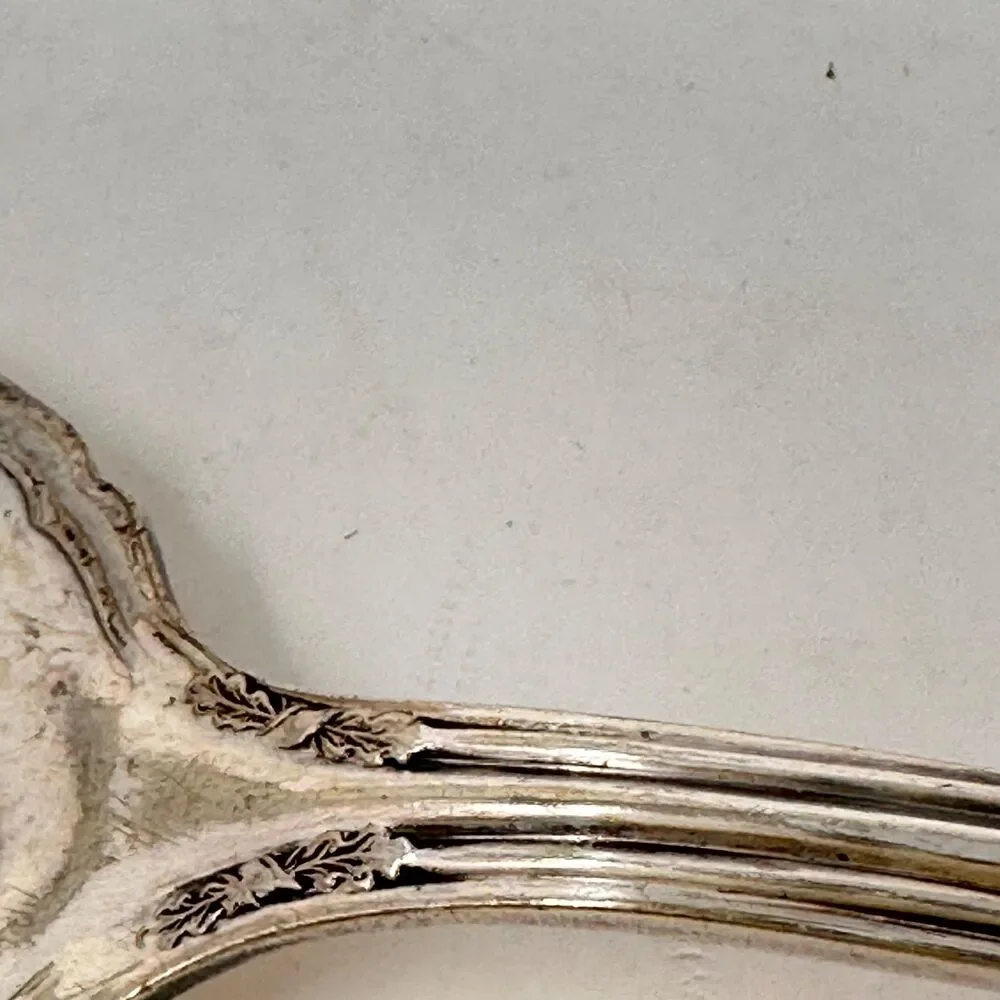 Wm Rogers & Son AA Silverplate Fair Oak Berry Serving Fork Antique 1913 Flatware